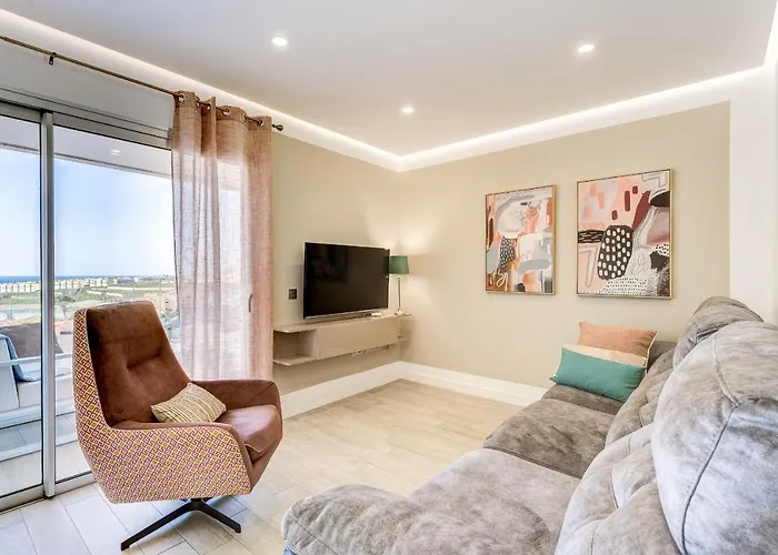 Ocean View Apartment *