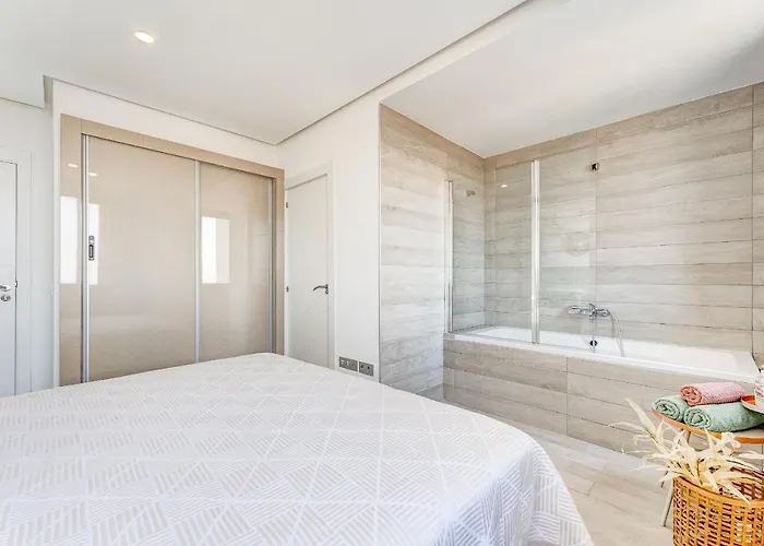 Ocean View Апартаменти *